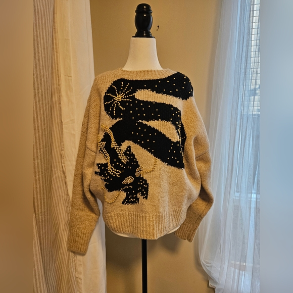 2024 New Year Asia Region Exclusive Limited Edition/BEADED DRAGON DESIGN SWEATER - Picture 11 of 16